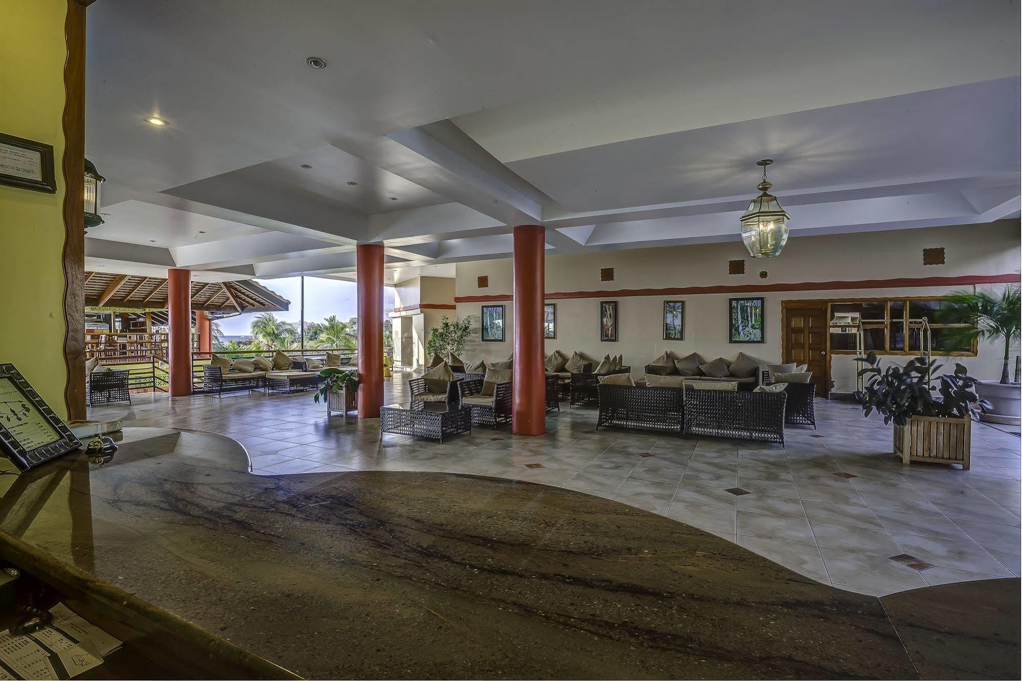 Grafton Beach Resort Black Rock Экстерьер фото